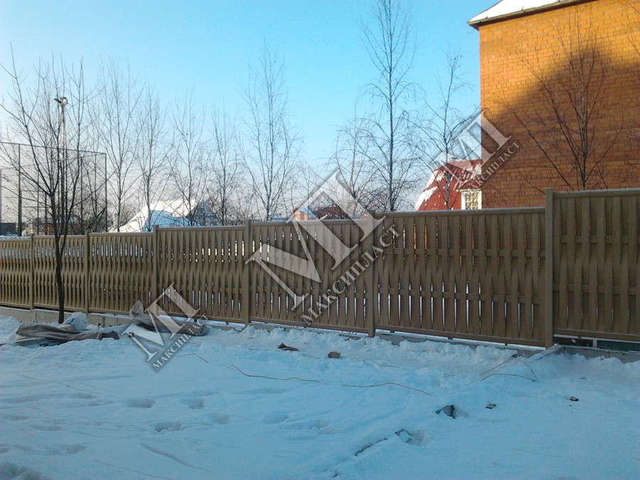 Деревянный забор для частного дома